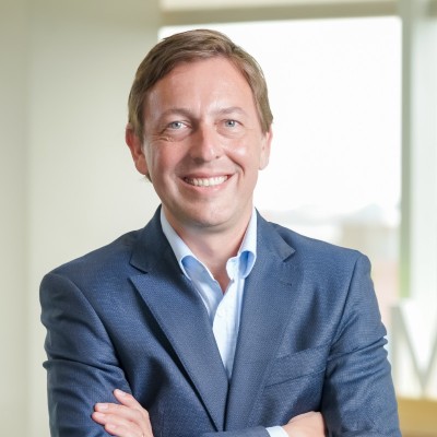 Imagen de Ing. Ricardo Soto dando una charla sobre Verificación de Identidad